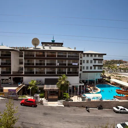 Holiday City Hotel (Adults Only)